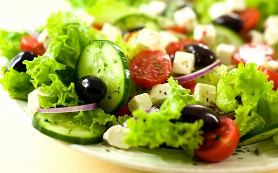 “Kết thân” với salad “Kết thân” với salad
